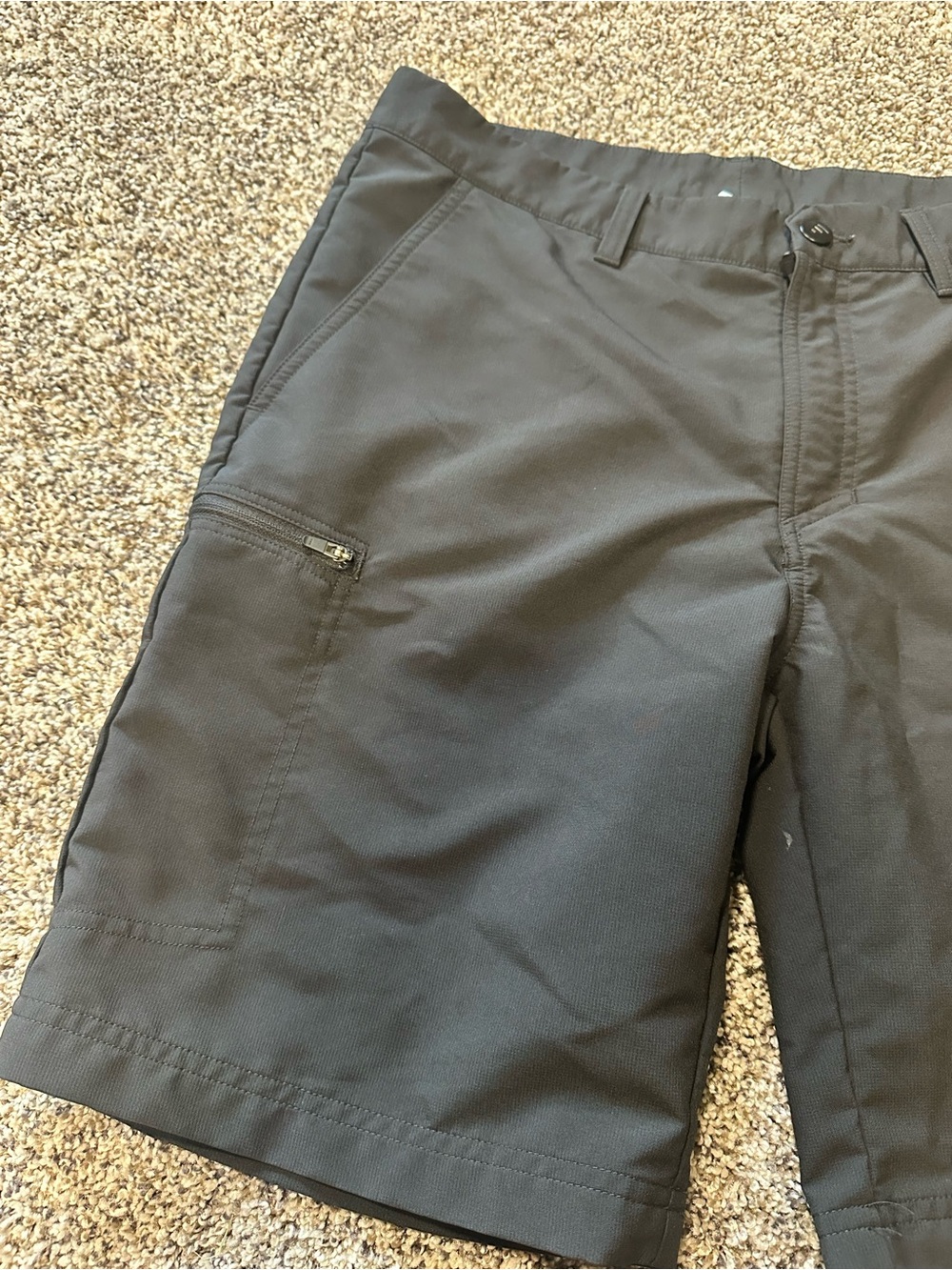 Men’s Addidas Shorts - Picture 8 of 9